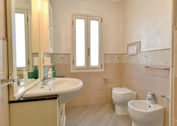 With Private Pool In * Floridia