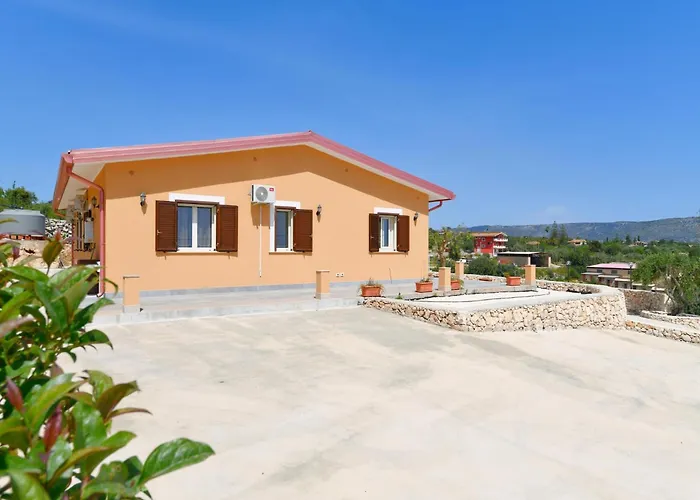 With Private Pool In * Floridia